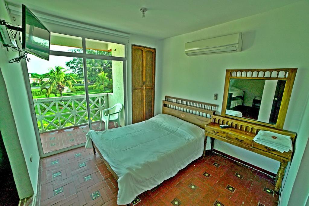 Hotel - Granja De Animales San Basilio De Palenque San Basilio del Palenque Esterno foto